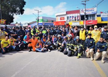 PRF realiza ações educativas da campanha Maio Amarelo em Cruz das Almas (BA)