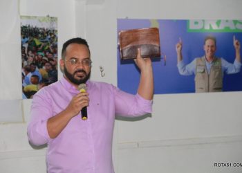 Palestra da direita, com o adv. Dr. Leandro de Jesus, como pré-candidato, mostrou como a esquerda desconstrói o país.