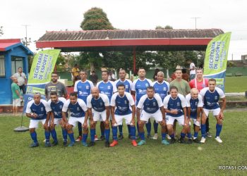 O futebol movimenta as manhãs de domingo em Eunápolis.