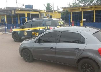 POLÍCIA RODOVIÁRIA FEDERAL, fazendo a segurança nas estradas e rodovias.
