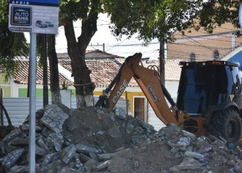 Começam as obras de reforma da Praça das Bandeiras