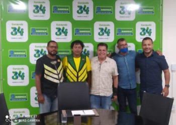 Secretário Paulo Dapé se reúne com o presidente dos motos taxistas, para discutir o trabalho da classe no São João se encontra com o Pedrão.