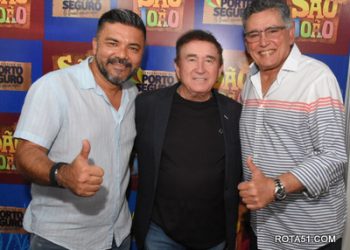Imagine a emoção que foi ter feito parte desse coral com mais de 80 mil vozes cantando o amor, junto com Amado Batista, na Passarela da Cultura.