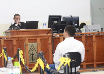 Advogados, pedem absolvição de réus por falta de provas.