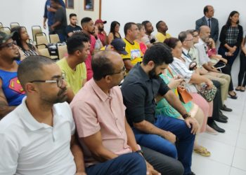 Vendedores ambulantes recebem treinamento sobre manipulação correta de alimentos e bebidas
