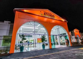 Porto Seguro ganha Faculdade de Medicina
