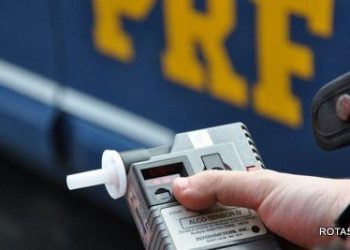 Polícia Rodoviária Federal impõe a lei nas BR’s  e estradas,  quem desobedecer…dança.