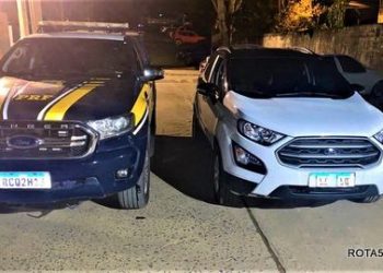 Camioneta EcoSport roubada em Salvador é recuperada pela PRF na BR 101 em Itabuna