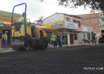 Pavimentações melhoram mobilidade urbana e qualidade de vida dos moradores de Eunápolis