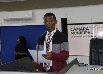 Sessão legislativa neste 25/08, com discursos contundentes e, sem respostas realmente efetivas.