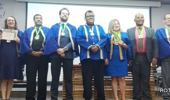 Escritor Athylla Borborema é um dos 200 brasileiros admitidos em Brasília com a Medalha Comemorativa Alusiva ao Bicentenário da Independência