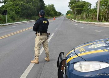 POLÍCIA RODOVIÁRIA FEDEREAL impõe respeito nas rodovias e estradas.
