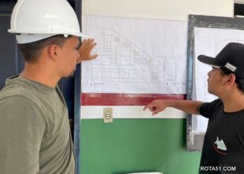 Reformas das escolas municipais avançam em Caraíva