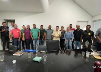 Paulo Dapé se reúne com vereadores para fortalecer campanha de ACM Neto e Bolsonaro em Eunápolis
