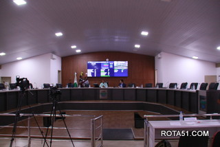 Vereadores emendaram o feriado e a Câmara municipal ficou vazia…