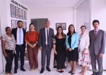 A MM juíza que assumiu a 1ª vara e a vara da família é mineira de Belo Horizonte, mas agora está em Eunápolis.