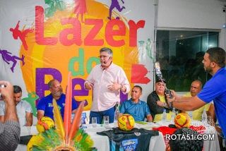 COPA GUAIAMUM – UNIFORMES E BOLAS SÃO ENTREGUES ÀS EQUIPES