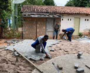 Prefeitura de Eunápolis avança com obra de requalificação do Recanto dos Idosos
