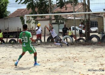 Termina o torneio dos Veteranos e já vai começar o Dapezão, é muito futebol pra quem gosta de ver a bola rolando.