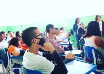 Eunápolis: Milhares de alunos da rede municipal de ensino fazem prova SABE