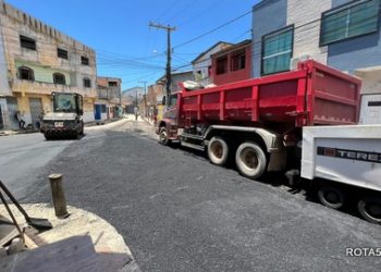 Bairro Casas Novas é beneficiado com asfalto