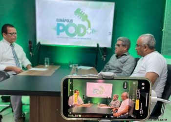 Coleta de lixo noturna é anunciada no Eunápolis Pod+, o podcast do oficial do município