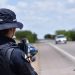 Com a POLÍCIA RODOVIÁRIA FEDERAL a vigilância nas estradas é dia e noite, ou faz direito ou dança conforme a música.