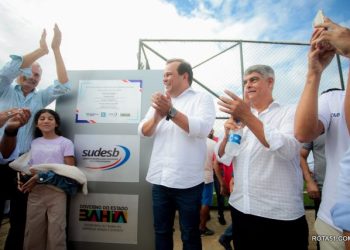 Prefeito Agnelo Santos e comitiva de Cabrália participam de inaugurações no Sul da Bahia