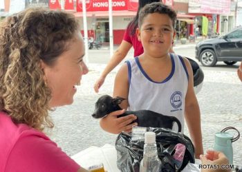 Eunápolis: 35 animais são adotados em Feira de Adoção de Cães e Gatos