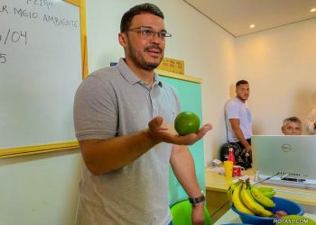 Agricultura reúne produtores para explicar programação do PAA para 2023