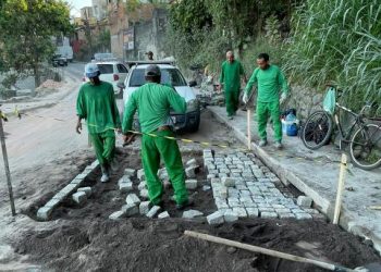 Frentes de trabalho da Prefeitura recuperam pontos atingidos pelas chuvas