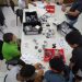 BASE COMUNITÁRIA DO 8° BPM OFERECE AULAS DE ROBÓTICA PARA A COMUNIDADE