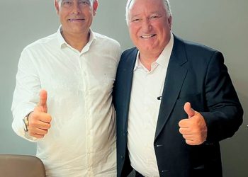 Prefeito Agnelo de Cabrália, prestigia ida de Carleto para o Avante.