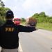 PRF cumpre mandado de prisão e prende motorista de caminhão na Chapada Diamantina