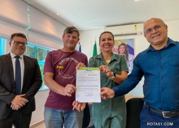Prefeita Cordélia Torres atende apelo do comércio e transfere o feriado para 15 de maio