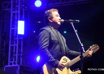 Porto Seguro ganha show surpresa na noite de São João