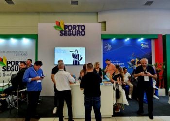 STAND DE PORTO SEGURO FAZ SUCESSO NO FESTIVAL DAS CATARATAS