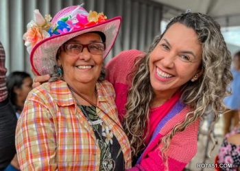 Prefeita Cordélia Torres participa de evento junino dedicado aos idosos em Eunápolis