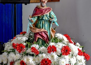 Festa de São Pedro teve procissão e missa na Colônia dos Pescadores