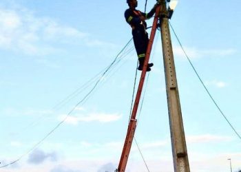 TRABALHO CONCLUÍDO: Iluminação renovada no Agrovila