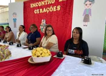 Escola pública municipal promove evento em comemoração ao Dia dos Avós em Eunápolis