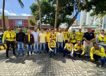 Com qualquer tempo, a qualquer hora e em qualquer rodovia federal, a PRF, toma conta e dá conta.