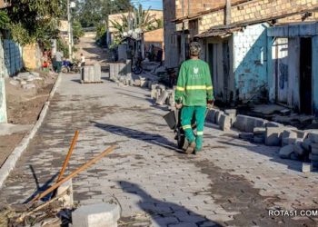 Paraguai: ruas estão recebendo calçamento em bloquete