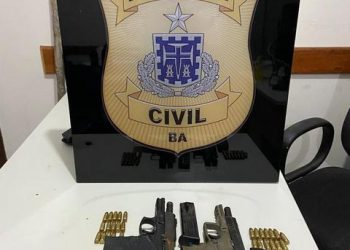 POLÍCIA CIVIL DE EUNÁPOLIS APREENDE DUAS ARMAS DE FOGO UTILIZADAS EM HOMICÍDIO