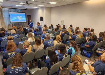PORTO SEGURO FORTIFICA PARCERIAS NO EVENTO ITAPARICA TOUR OPERATOR