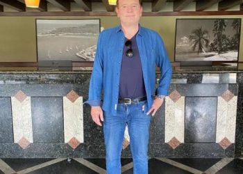 “O hotel é realmente encantador, um pequeno paraíso” diz o jornalista Roberto Cabrini, sobre o Eco Bahia Hotel