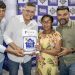 Mais de 300 famílias do Vila Vitória recebem o documento de propriedade