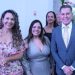 Prefeita Cordélia faz entrega de mais títulos da REURB-S ao lado autoridades.