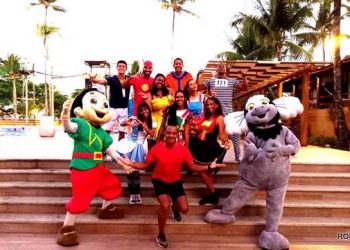 Mês da criança tem teatro, brincadeiras e muita emoção no Porto Seguro Praia