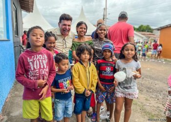 Paulo Dapé prestigia evento social em prol das crianças do Juca Rosa